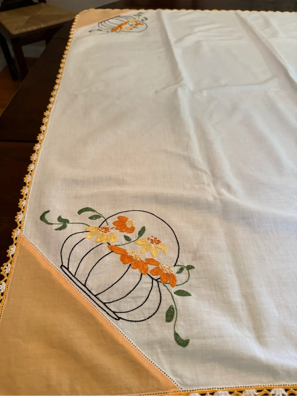 Vintage Embroidered Floral Basket Tablecloth - Orange and White Fall